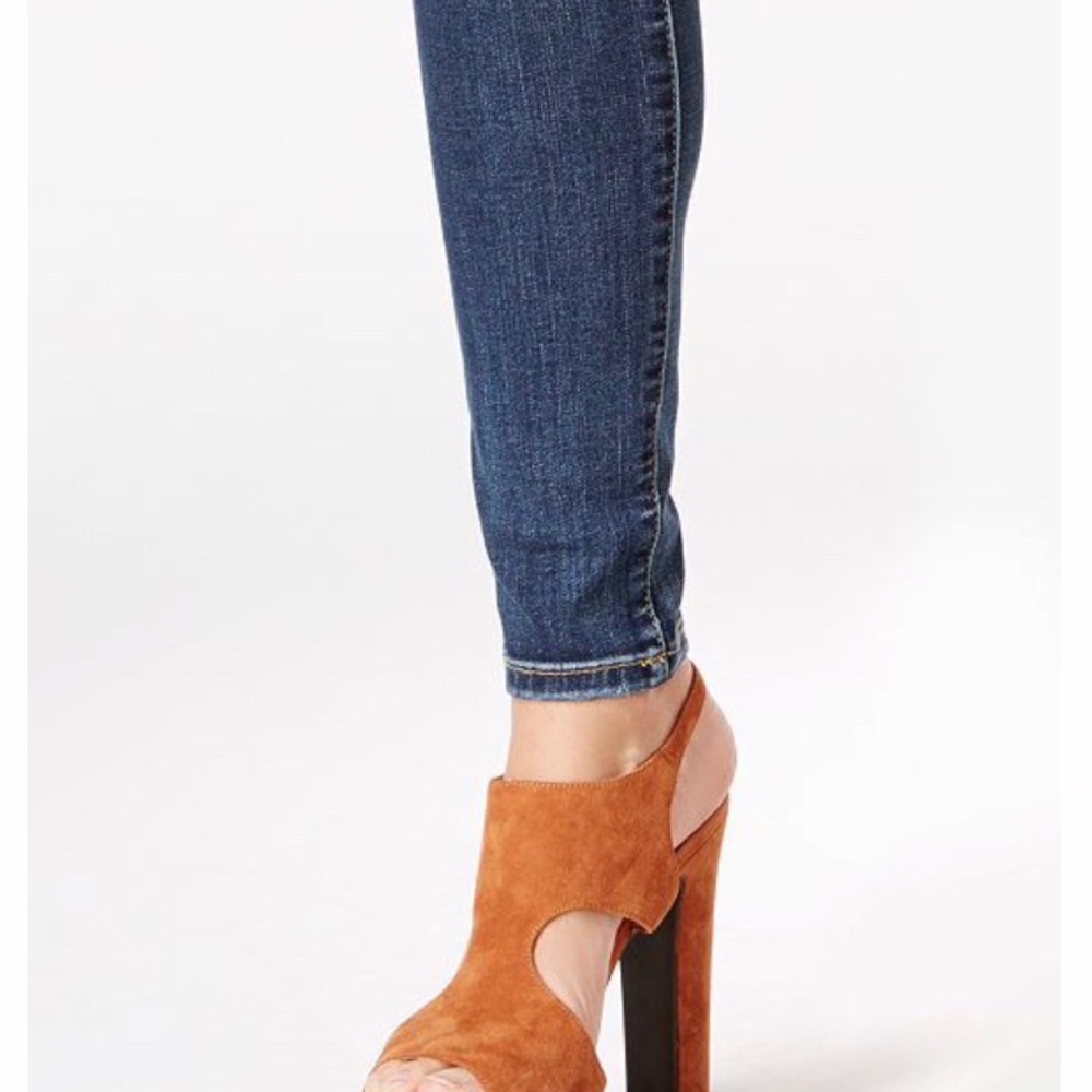 Jessica Simpson jeans - Picture 3 of 8